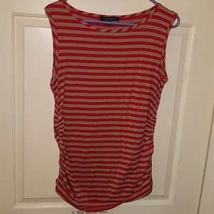 Red and tan stripes sleeveless large top